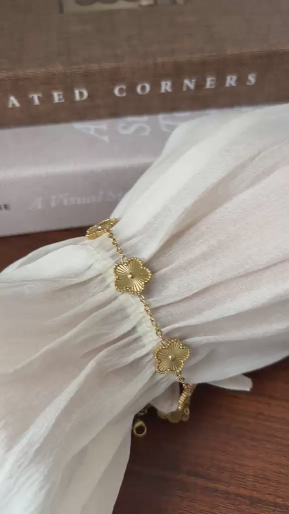 Little Bloom Bracelet
